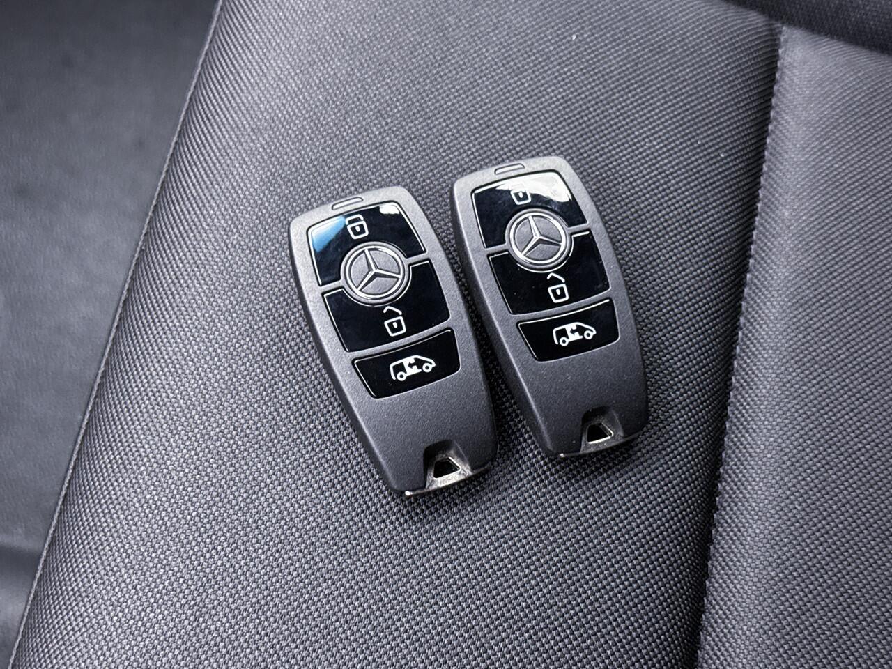 Mercedes-Benz SPRINTER 317 1.9 CDI L2H2 3500KG trekgewicht BPM-Vrij Direct Leverbaar Navigatie LED Achteruitrijcamera