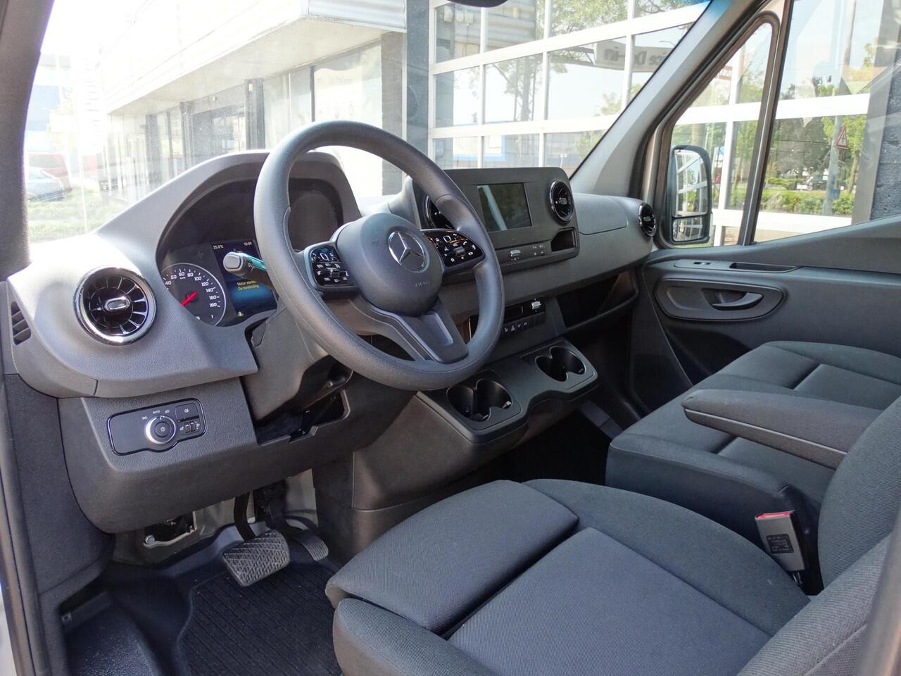 Mercedes-Benz SPRINTER 315 1.9 CDI L2H2 RWD AHW 3500 kg