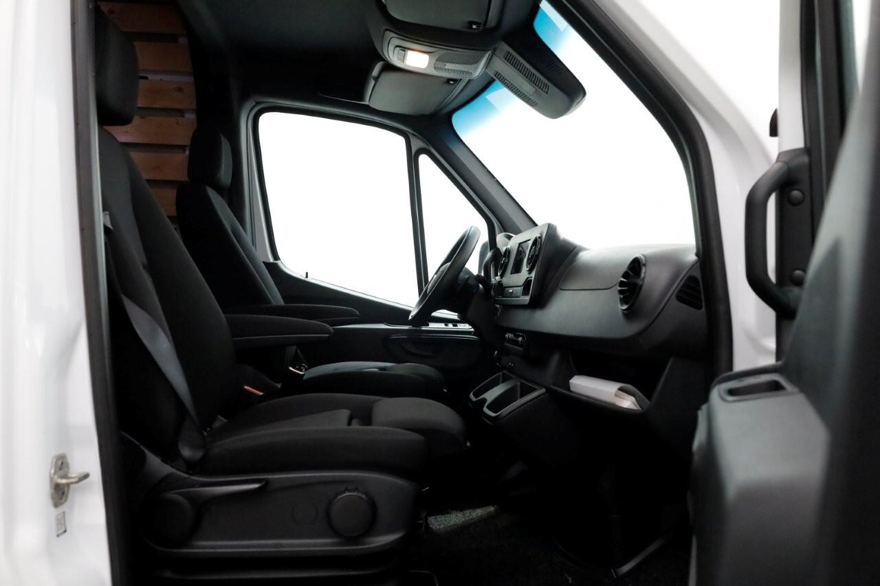 Mercedes-Benz SPRINTER 316 CDI 163pk 7G Automaat L2H2 4x4 ZG1 Airco/Camera/Trekhaak 2800kg 02-2022