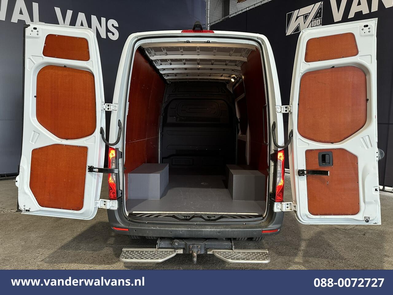 Mercedes-Benz SPRINTER 516 CDI 163pk 3500kg Trekhaak L2H2 Dubbel Lucht Euro6 Airco | Camera | Apple Carplay Cruisecontrol, Android Auto, Parkeersensoren