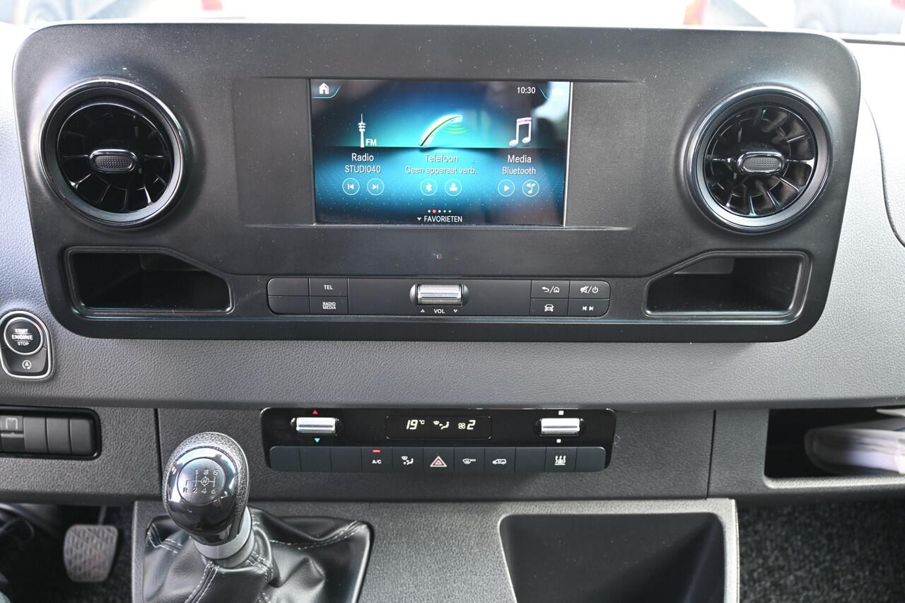 Mercedes-Benz SPRINTER 316 CDI L3 Dubbele cabine Open laadbak 3500 kg Trekhaak, Standkachel, MBUX