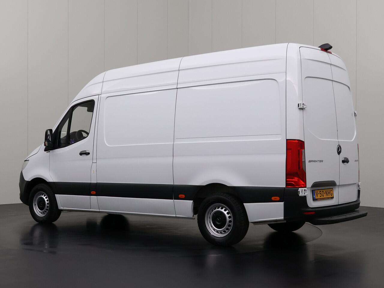 Mercedes-Benz SPRINTER 315CDI L2H2 | Touchscreen Mbux 7" | Camera | Airco | Cruise | Betimmering