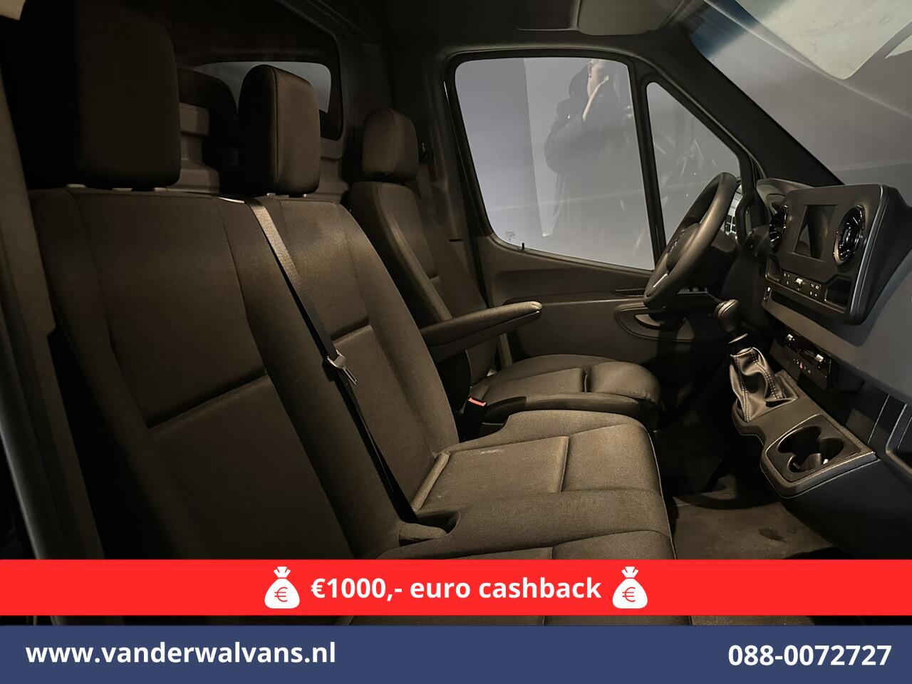 Mercedes-Benz SPRINTER 317 CDI 170pk L3H2 Euro6 Airco | Camera | Apple Carplay | Android Auto Cruisecontrol, Parkeersensoren, Stoelverwarming, Bijrijdersbank, MBUX