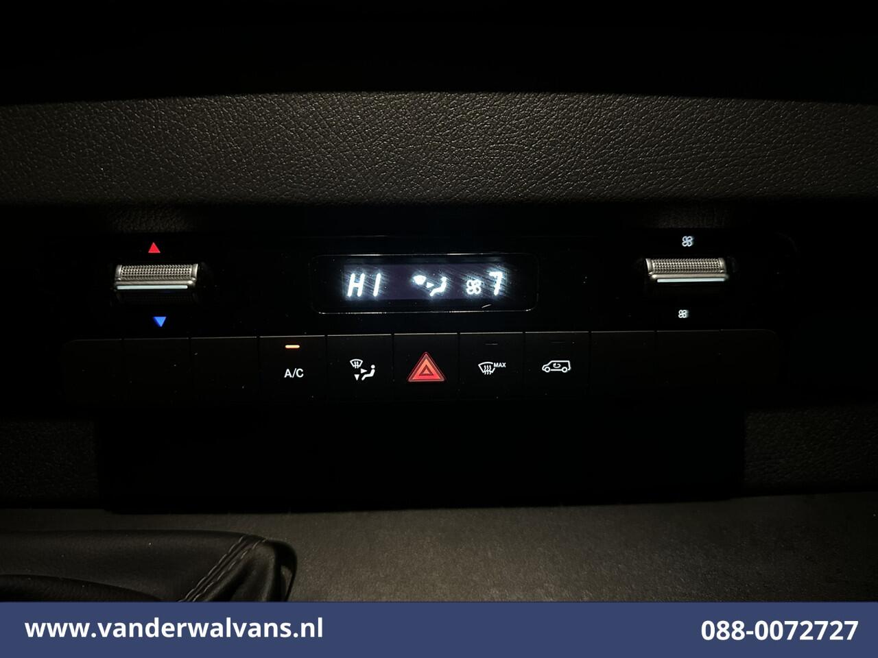 Mercedes-Benz SPRINTER 317 CDI 170pk L3H2 Euro6 Airco | Apple Carplay | Android Auto | Trekhaak Bijrijdersbank