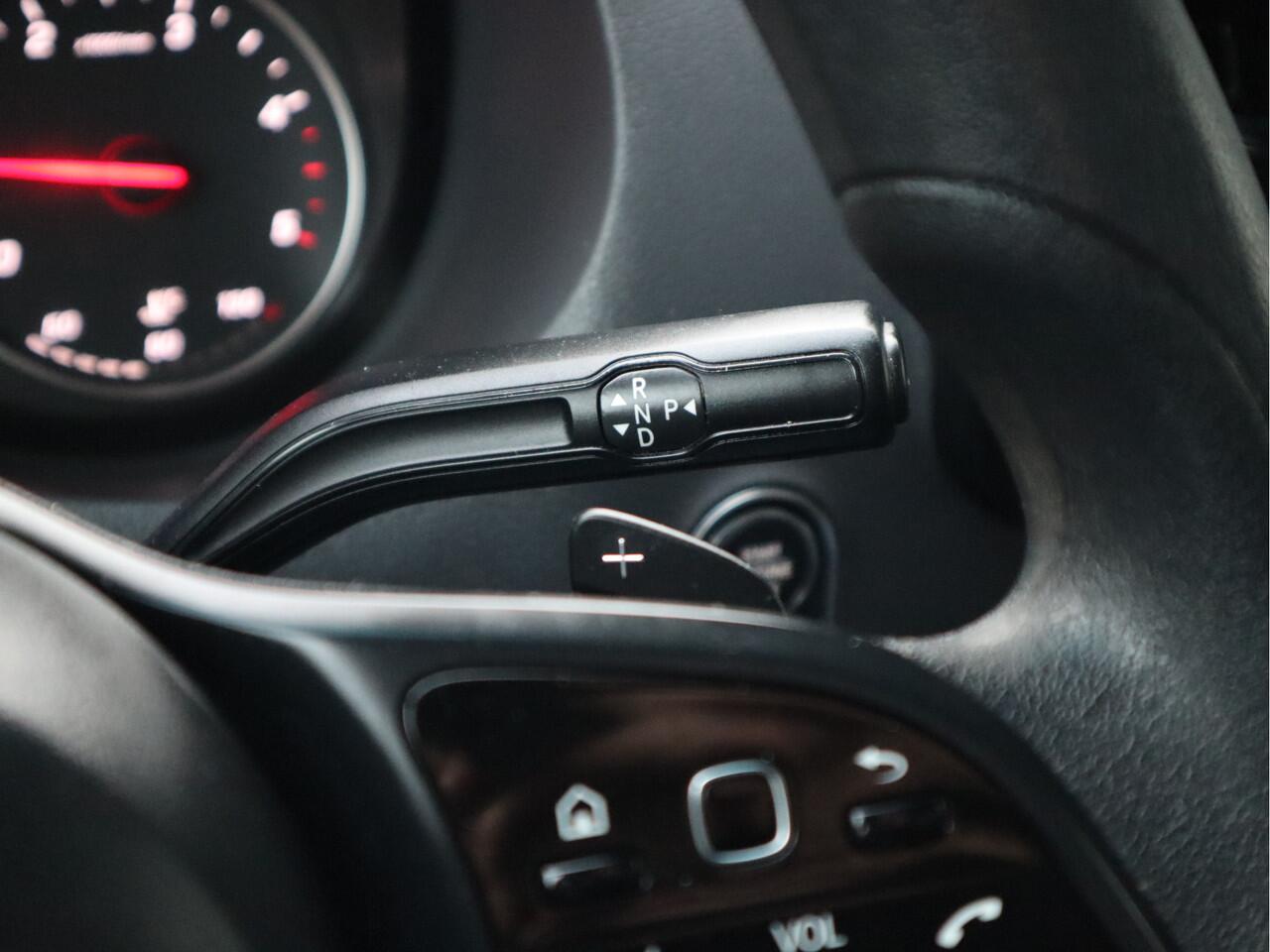 Mercedes-Benz SPRINTER 515 CDI Euro 6 Automaat Bakwagen Laadklep - MBUX - Cruise