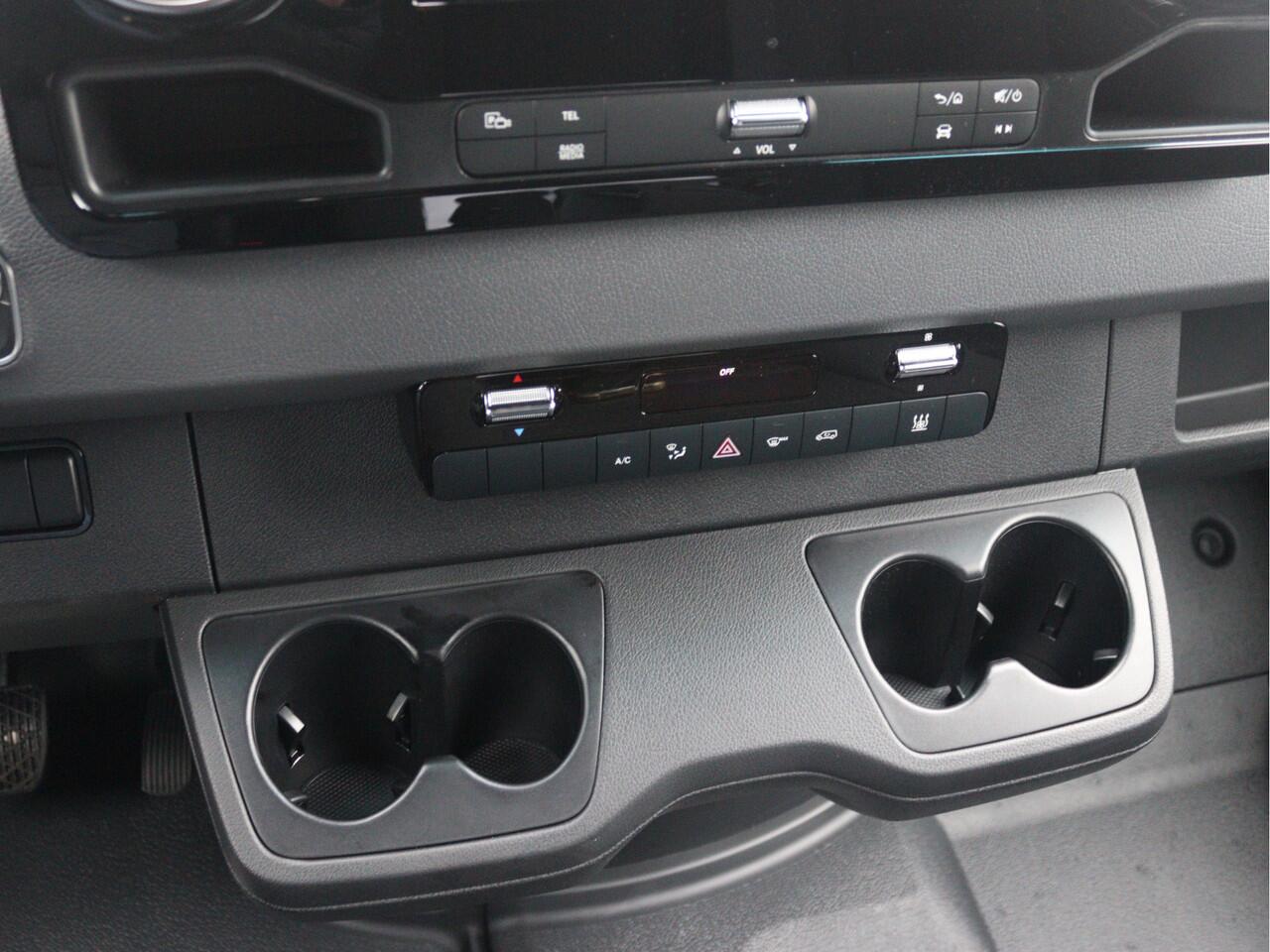 Mercedes-Benz SPRINTER 317 CDI L2H2 Select | AIRCO/CRUISE/CAMERA/3.500 KG AHW | Certified