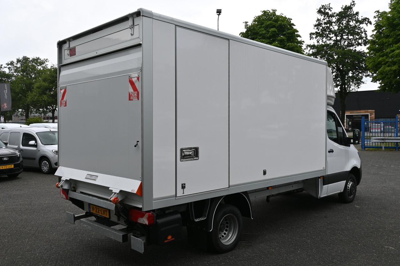 Mercedes-Benz SPRINTER 515 CDI L3 Bakwagen met laadklep MBUX, Laadbak met Dhollandia klep en zijdeur