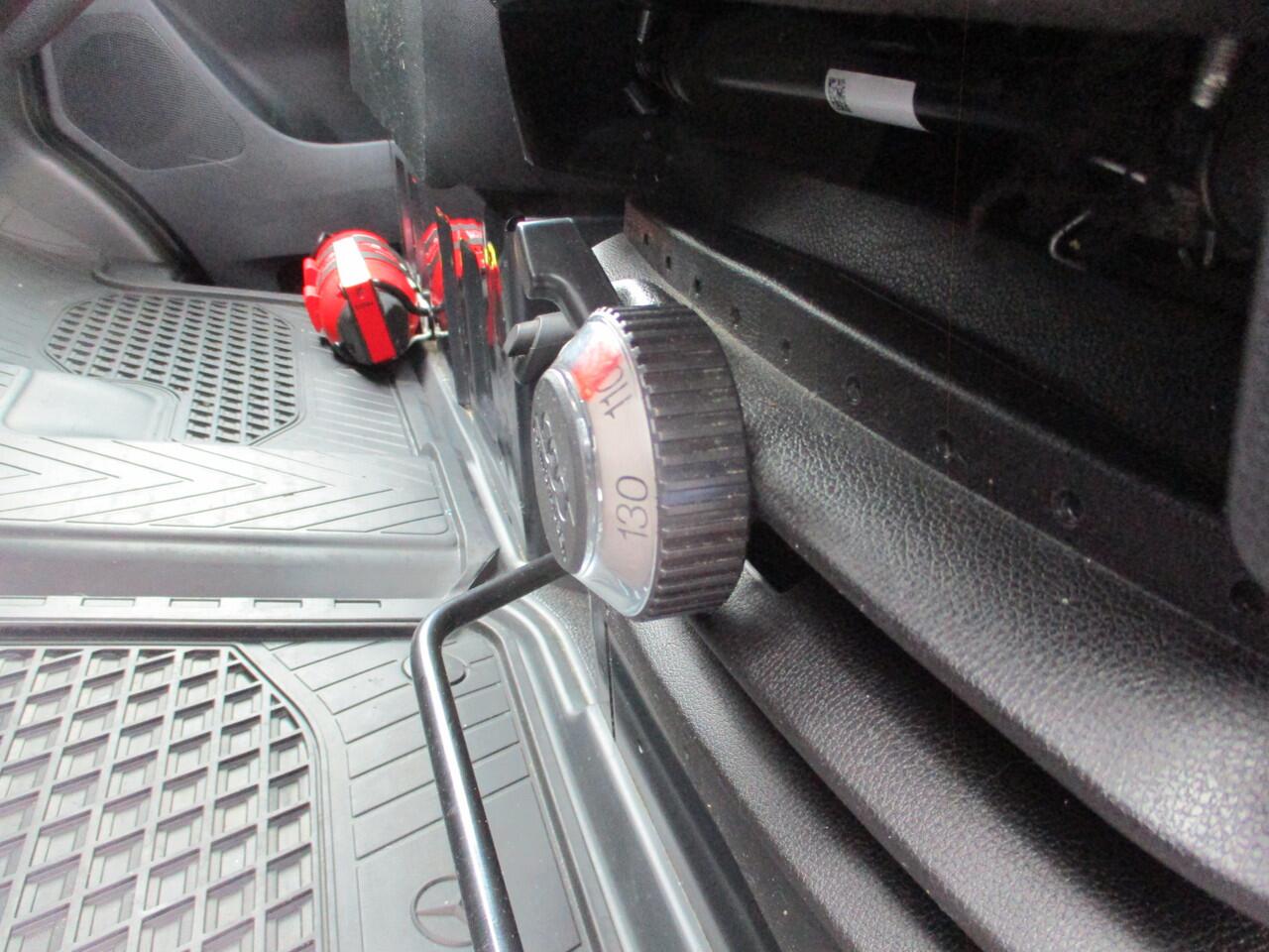 Mercedes-Benz SPRINTER 317 170 PK L2H2 Navi Led Airco Trekhaak