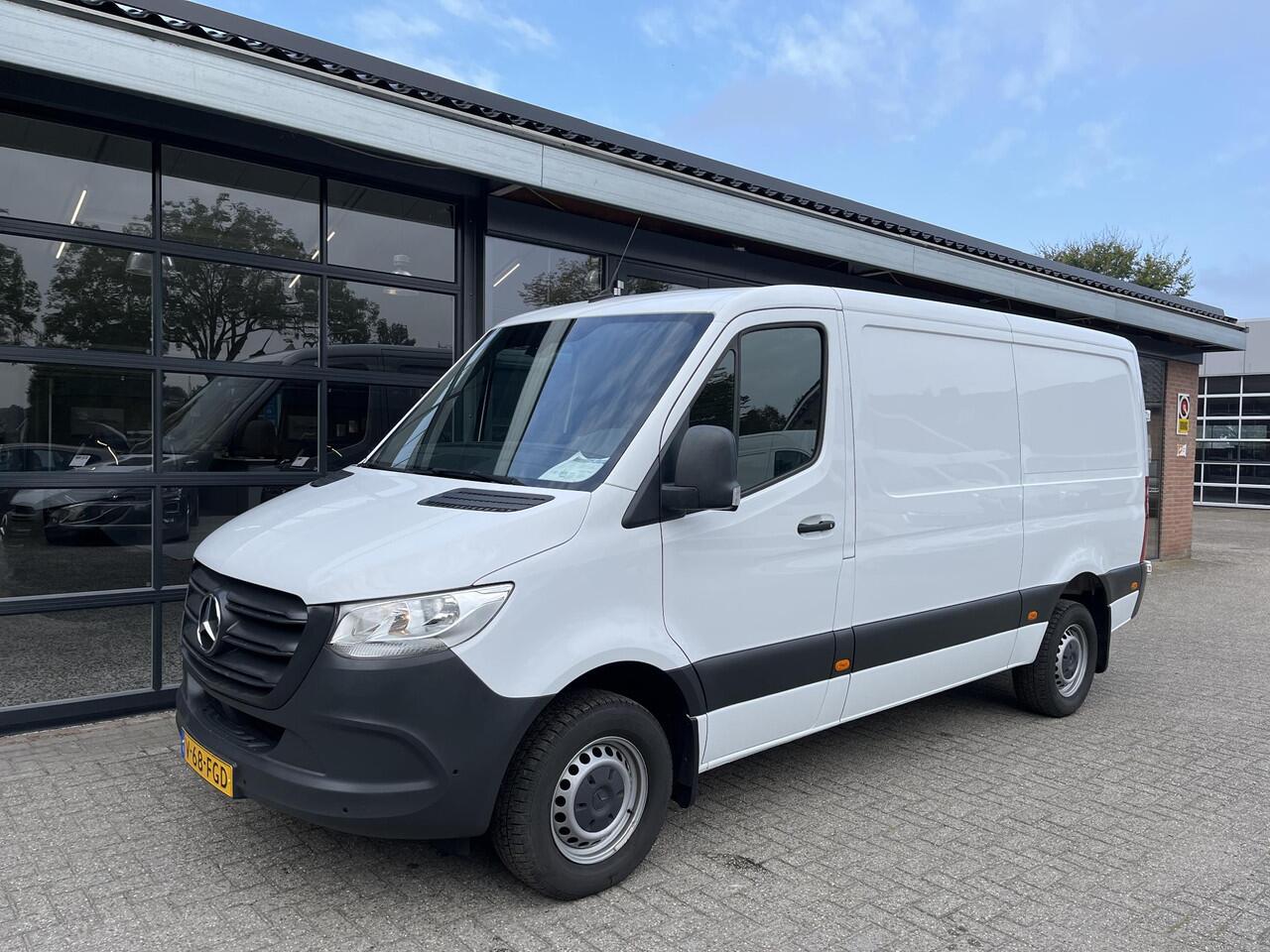 Mercedes-Benz SPRINTER 316 CDI 366 RWD L2/H1 EURO6 163PK NAV | CRUISE CONTROL | PDC V+A | CAMERA | GEVEERDE STOEL | APPLE/ANDROID CARPLAY