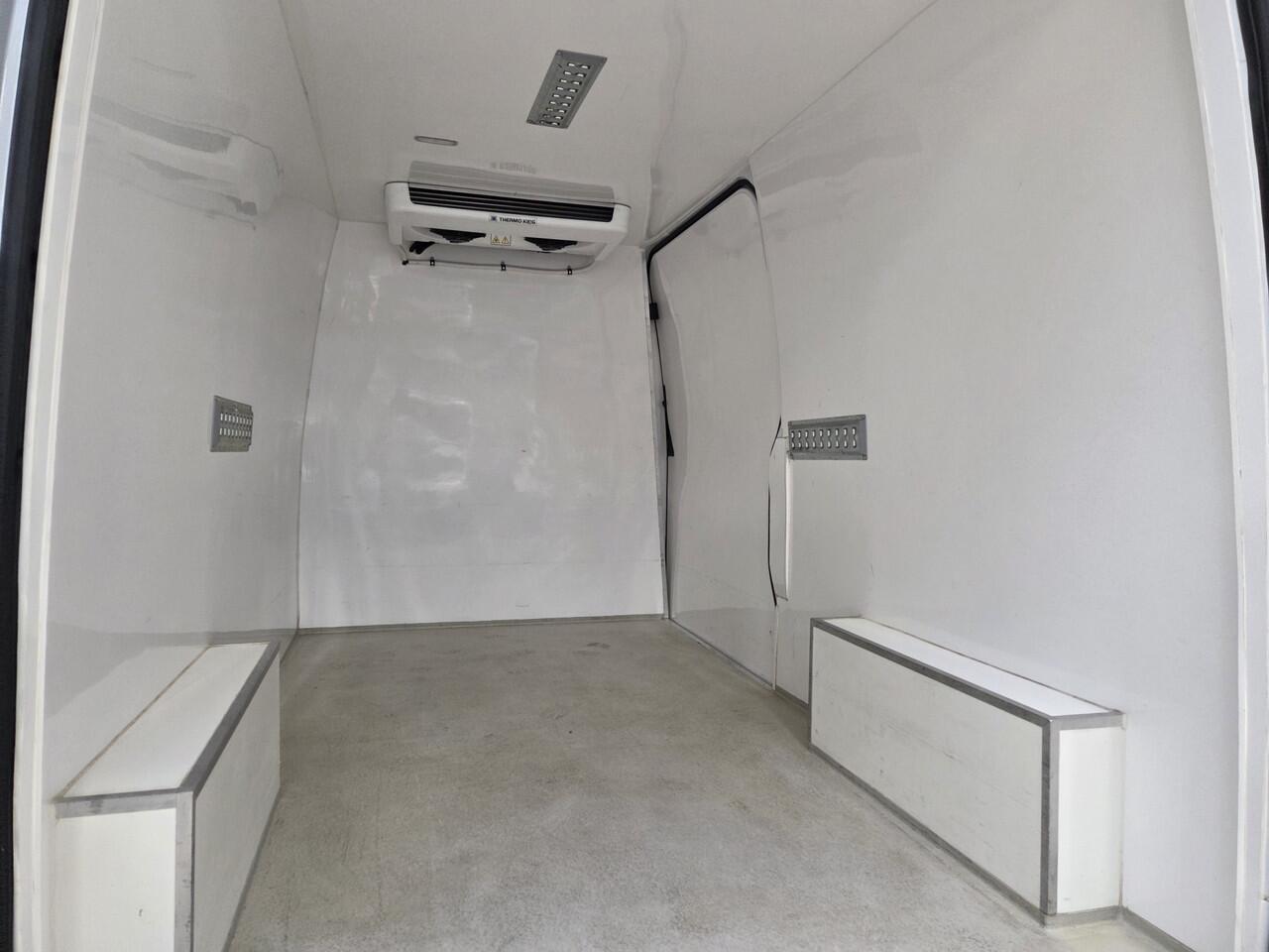 Mercedes-Benz SPRINTER 315 CDI L2H2 Koelwagen / Vrieswagen MBux Camera Thermoking Cruisecontrol