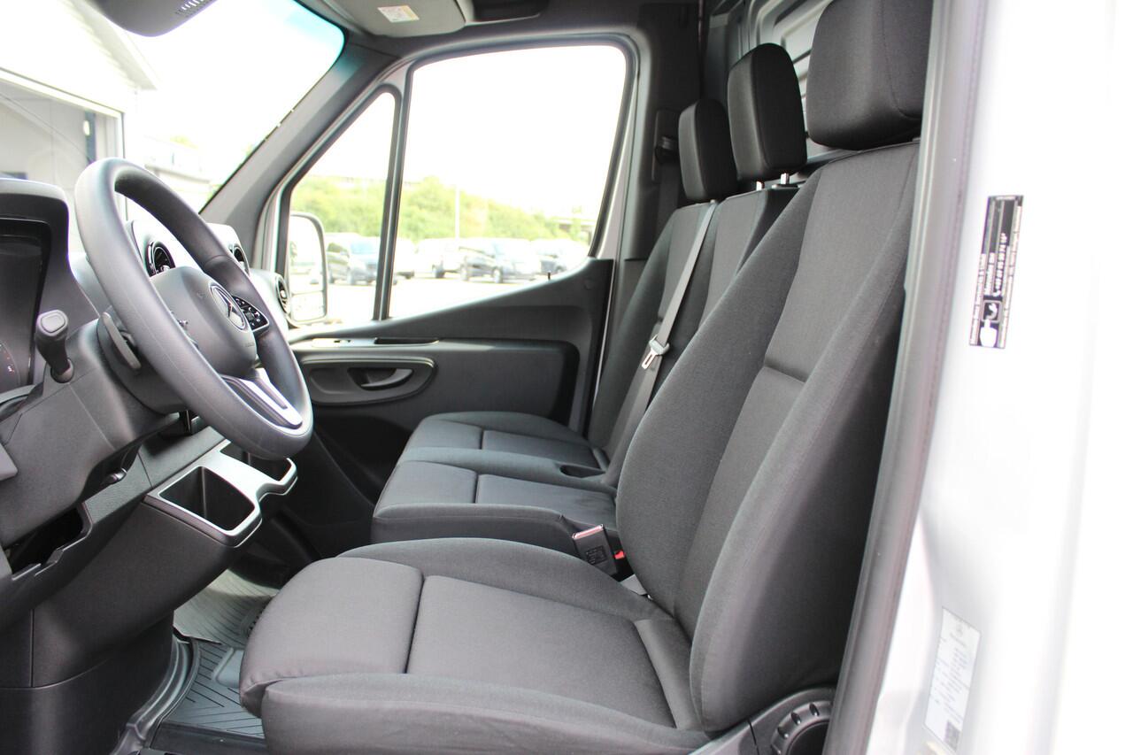 Mercedes-Benz SPRINTER 319 1.9 CDI L2H2 RWD | Trekhaak | Camera | Carplay |