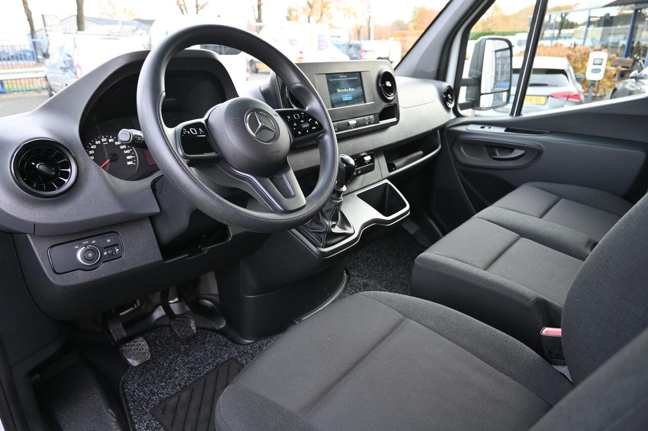 Mercedes-Benz SPRINTER 515 CDI L3 Bakwagen met laadklep Dhollandia klep, MBUX met Apple Carplay/Android Auto