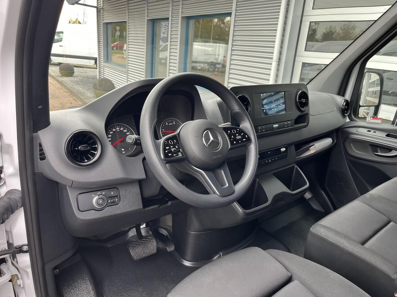 Mercedes-Benz SPRINTER 317 1.9 CDI L2H2 RWD Automaat/7"MBUX