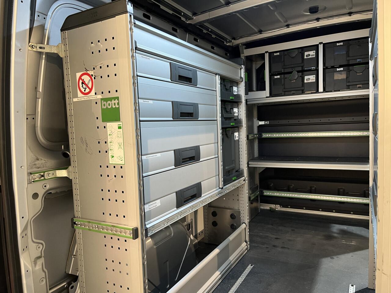 Mercedes-Benz SPRINTER 314 CDI L1H1 Automaat / Servicebus / Bott Inrichting / Euro 6 / LED / Airco / CarPlay / Cruise Control Adap. / Camera / Navigatie