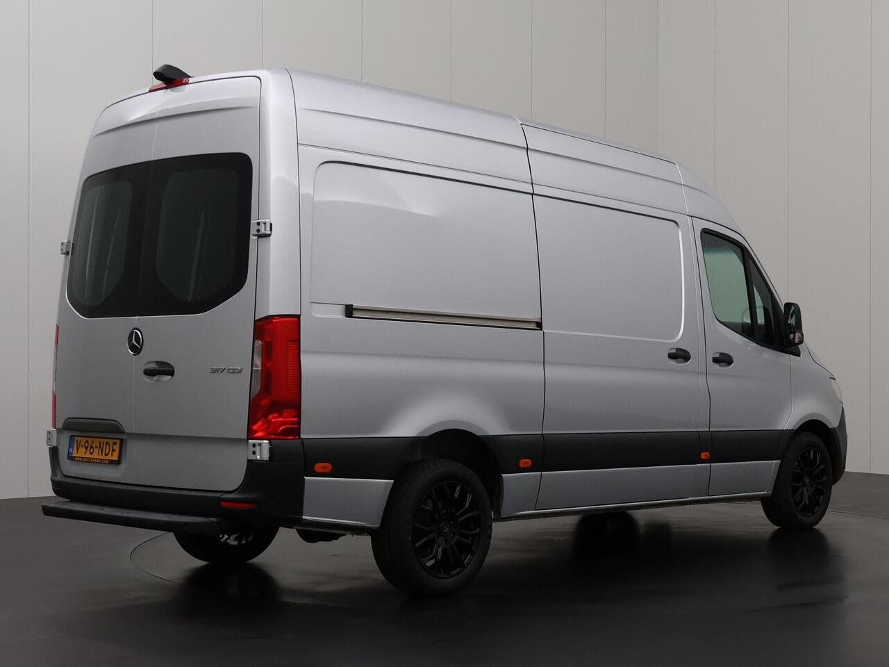 Mercedes-Benz SPRINTER 317CDI 9G-Tronic Automaat L2H2 | Navigatie | Camera | Airco | Cruise