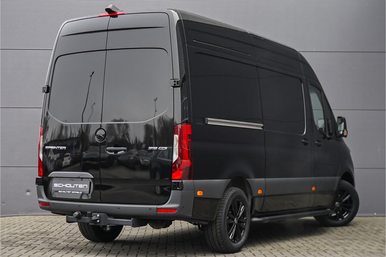 Mercedes-Benz SPRINTER 319 1.9 CDI L2H2 RWD Panamericana Black Pack 2x Auto Schuifdeur Distronic Camera Navi Trekhaak 3.5T