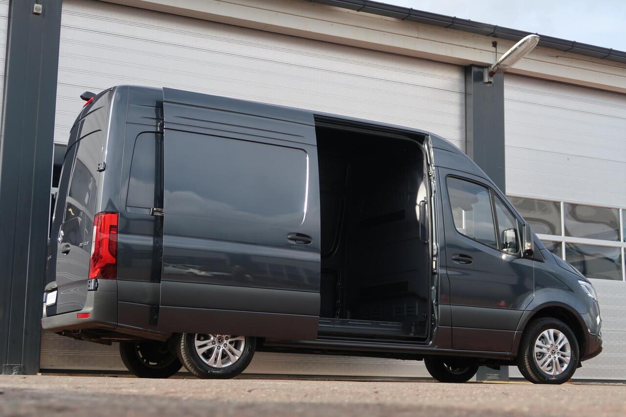 Mercedes-Benz SPRINTER 317 CDI L2H2 RWD BPM VRIJ/ AUT/ 3.5T/ LED/ CAMERA/ MBUX/ CRUISE/ CLIMA
