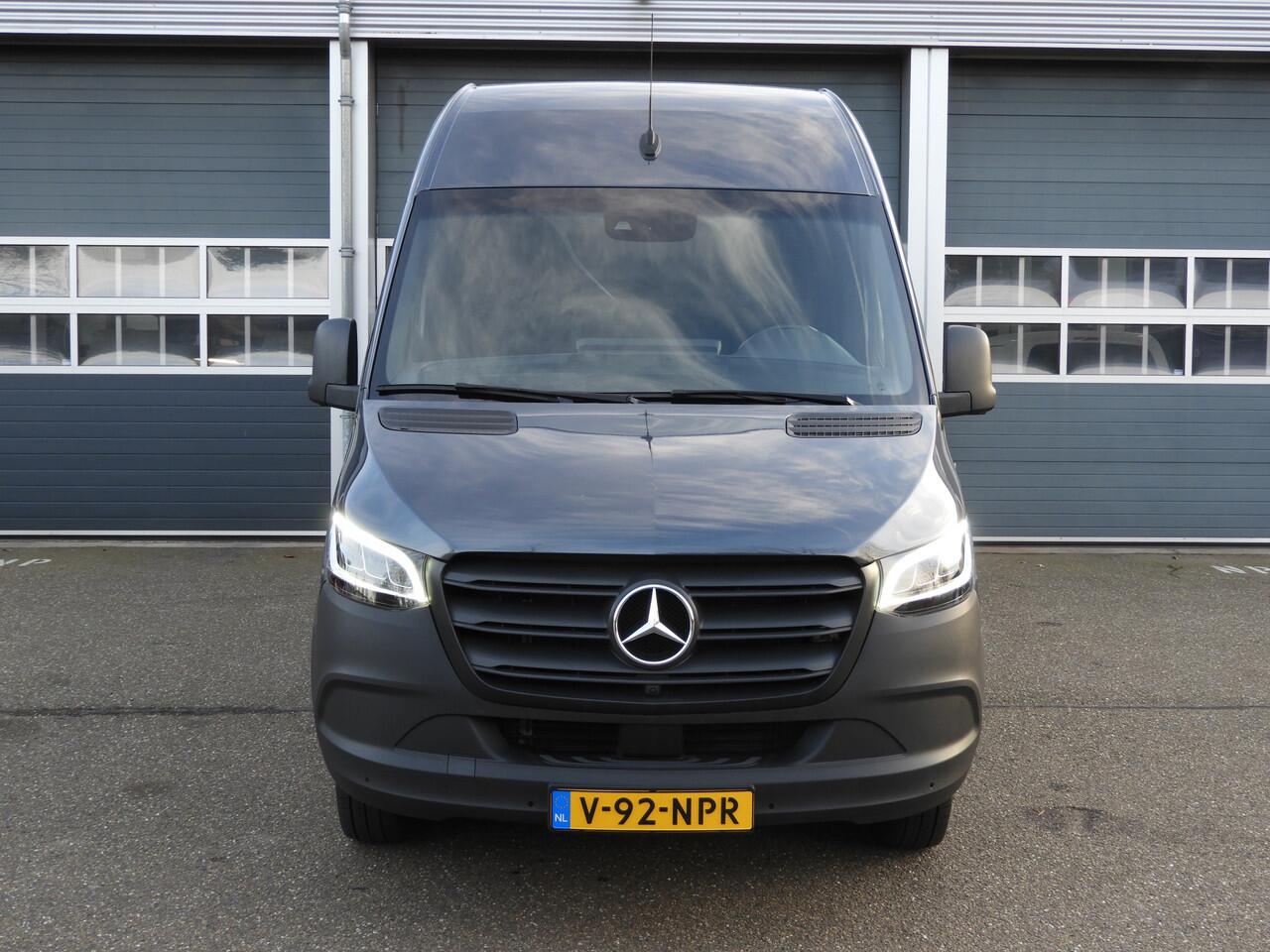 Mercedes-Benz SPRINTER 519 CDI L3H2 AUT LED | DISTRONIC | 10.25 MBUX | 360° CAMERA
