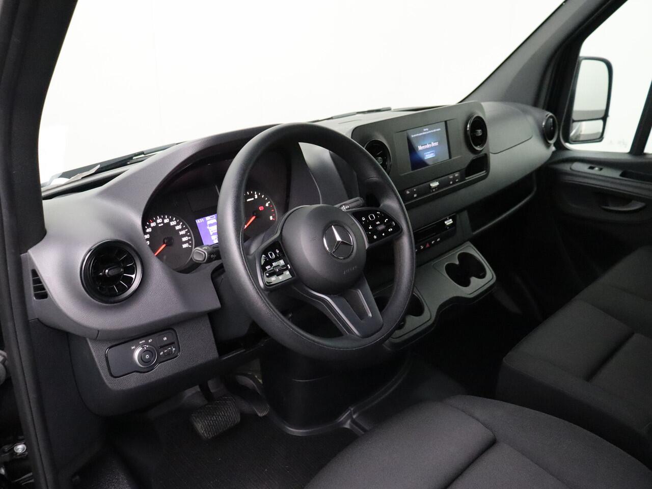 Mercedes-Benz SPRINTER 315CDI 9G-Tronic Automaat L2H2 | 3500Kg Trekken | Touchscreen Multimedia | Camera | Airco | Cruise | Betimmering