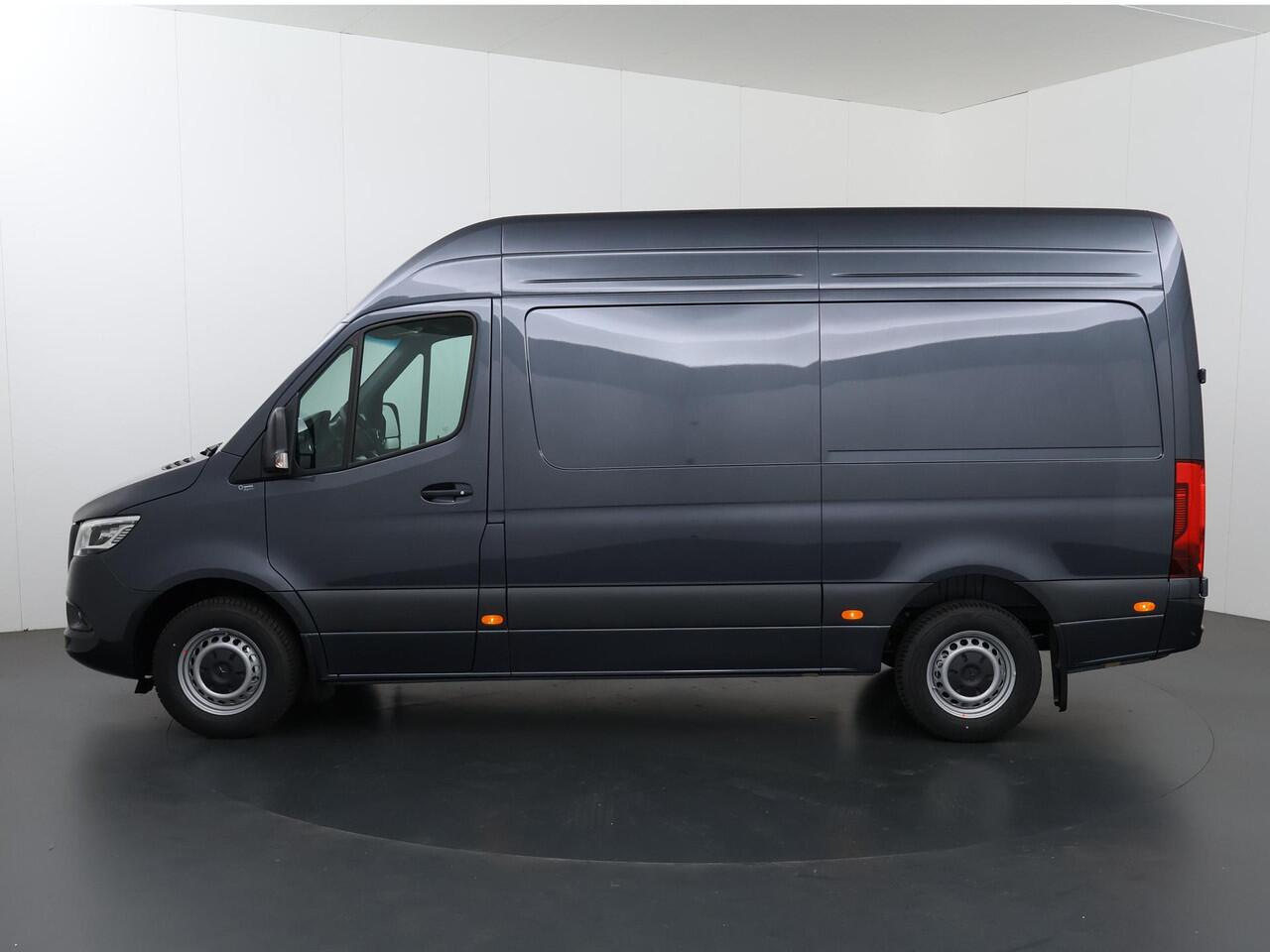 Mercedes-Benz SPRINTER 319 CDI L2 H2 Select | Winterpakket | Trekgewicht 3500 kg | Adaptieve Cruise Distronic | LED koplampen | Achteruitrijcamera | Smartphone integratie pakket |