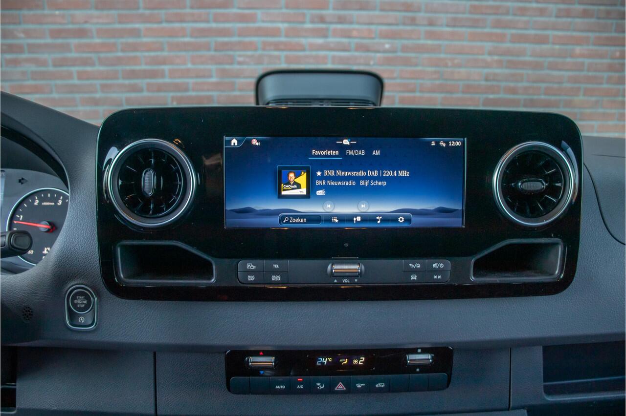 Mercedes-Benz SPRINTER 319 1.9 CDI L2H2, Leder, Adaptive Cruise, Carplay, Stoelverwarming, Camera, Full LED, Trekhaak, Navigatie.