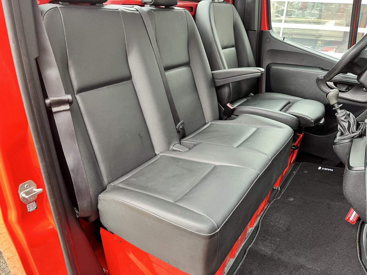 Mercedes-Benz SPRINTER 514 2.2 CDI Kipper Airco Trekhaak 3500kg trekgewicht Telefoonverbinding 3-Persoons Gereedschapskist Kieper Open laadbak Bpm vrij voor particulier gebruik!!