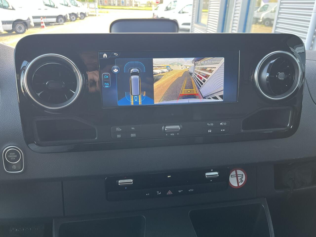 Mercedes-Benz SPRINTER 317 CDI L2/H2 Automaat/10"MBUX/Navi/Camera