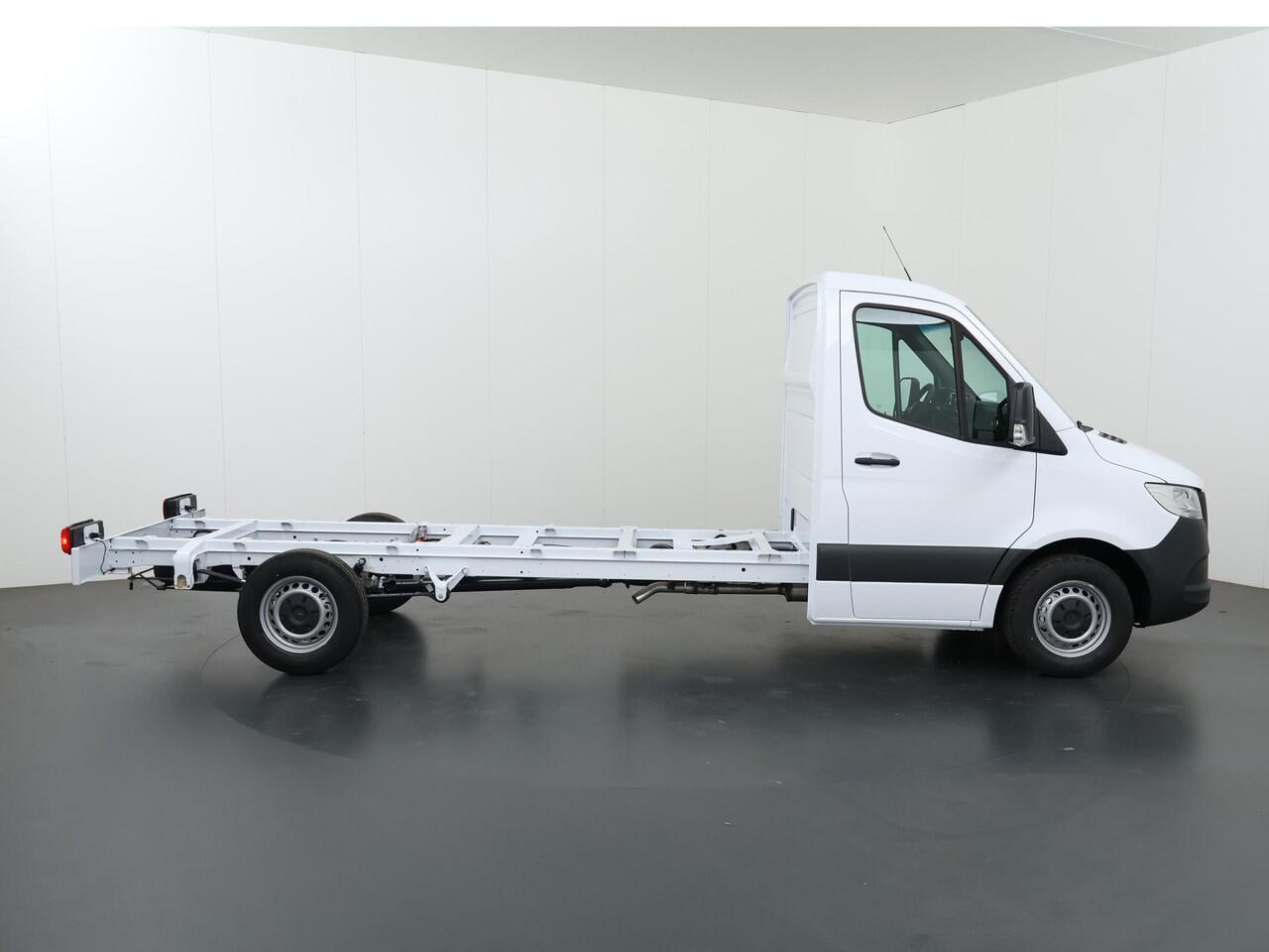 Mercedes-Benz SPRINTER 315 CDI | Aut. | L3 | Chassis | Pro | Airco | Cruise Control | Zijwindassistent | Lane Assist | Comfort-bestuurdersstoel | 3-zits | Apple Carplay/Android Auto | ELKE OPBOUW MOGELIJK