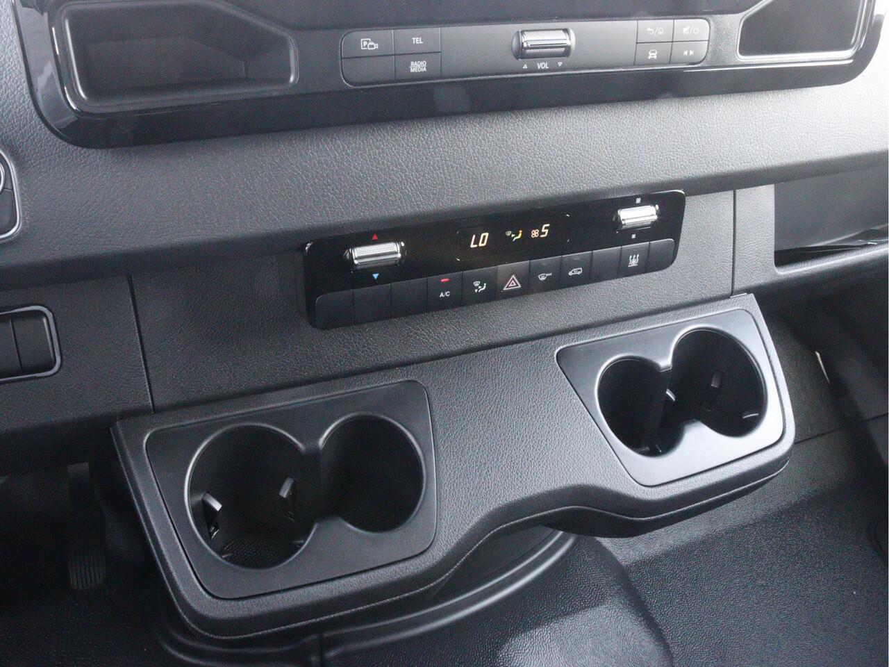 Mercedes-Benz SPRINTER 317 CDI L2H2 Select | AIRCO/CAMERA/DISTRONIC | Certified