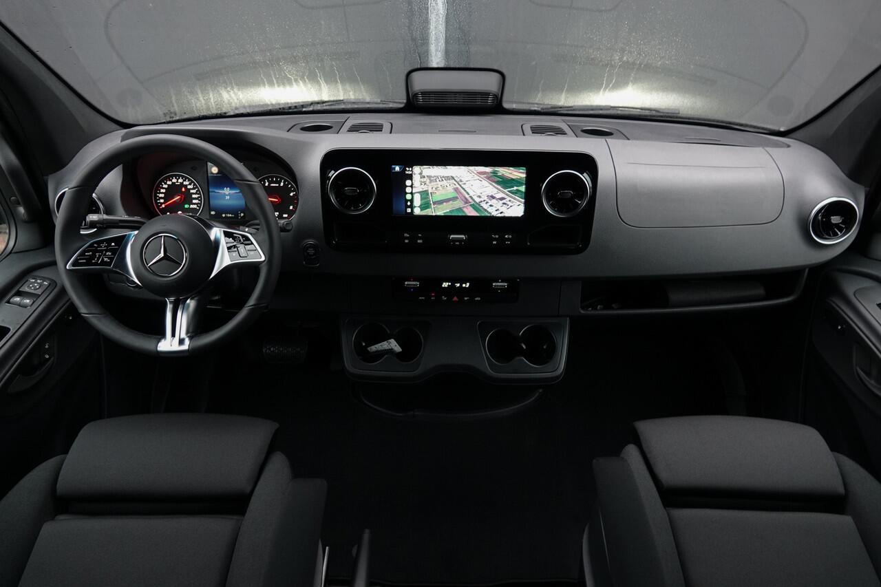 Mercedes-Benz SPRINTER 4x4 319Cdi 190Pk 9G-tronic | L2H1 | Dubbele Cabine | 2x Schuifdeur | 4WD | AWD | Bullbar | Treeplanken | 18'' All Terrain | Tenoriet Grijs