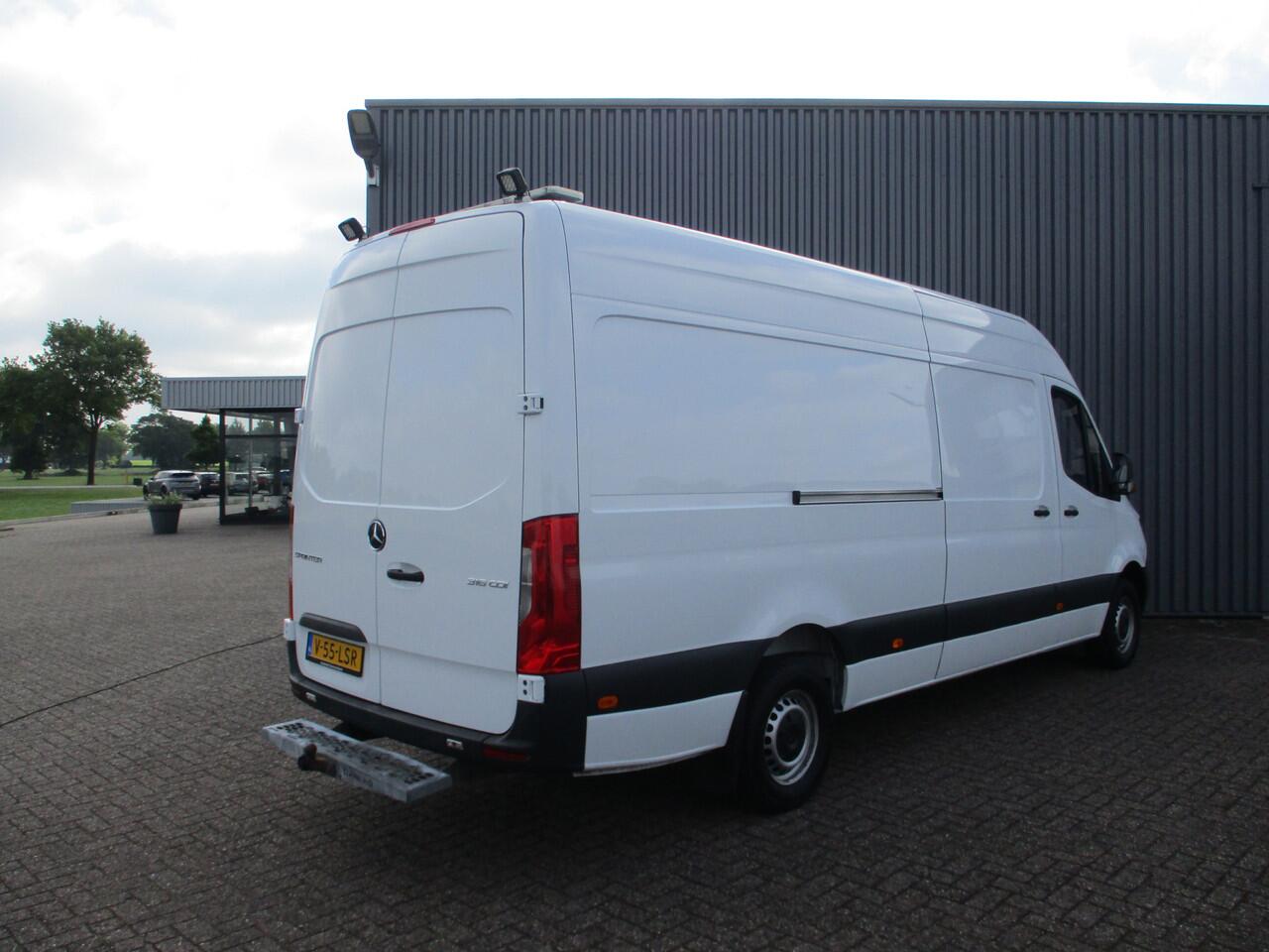 Mercedes-Benz SPRINTER 316 160 pk L3H3 3500 KG Trekgewicht Airco