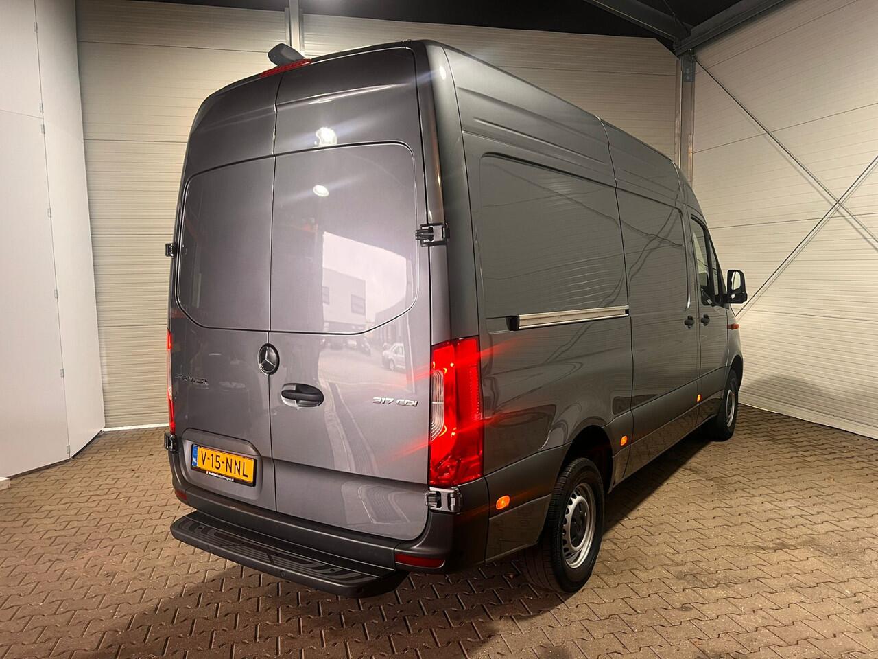 Mercedes-Benz SPRINTER 317 1.9 CDI L2 Base VVB435 BPM vrij! Benut nu nog uw voordeel!