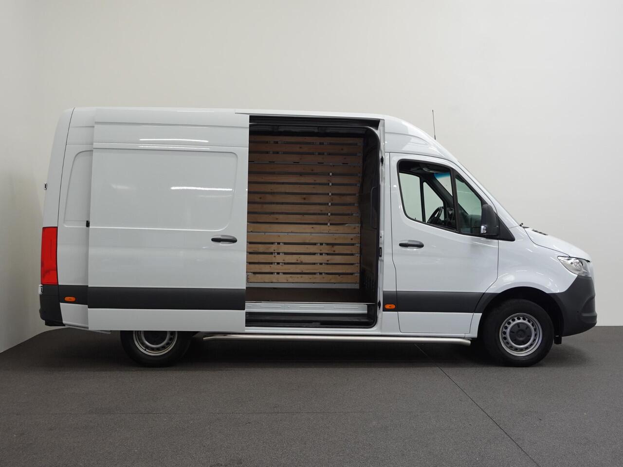 Mercedes-Benz SPRINTER 315 Automaat L2H2 RWD Airco Cruise Control Navi Trekhaak