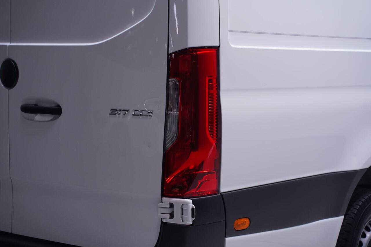 Mercedes-Benz SPRINTER 317 CDI 170 pk L3H2 Airco, 360 Camera Laadruimte Pakket, PDC V+A, 270 Graden Deuren, 3-Zits