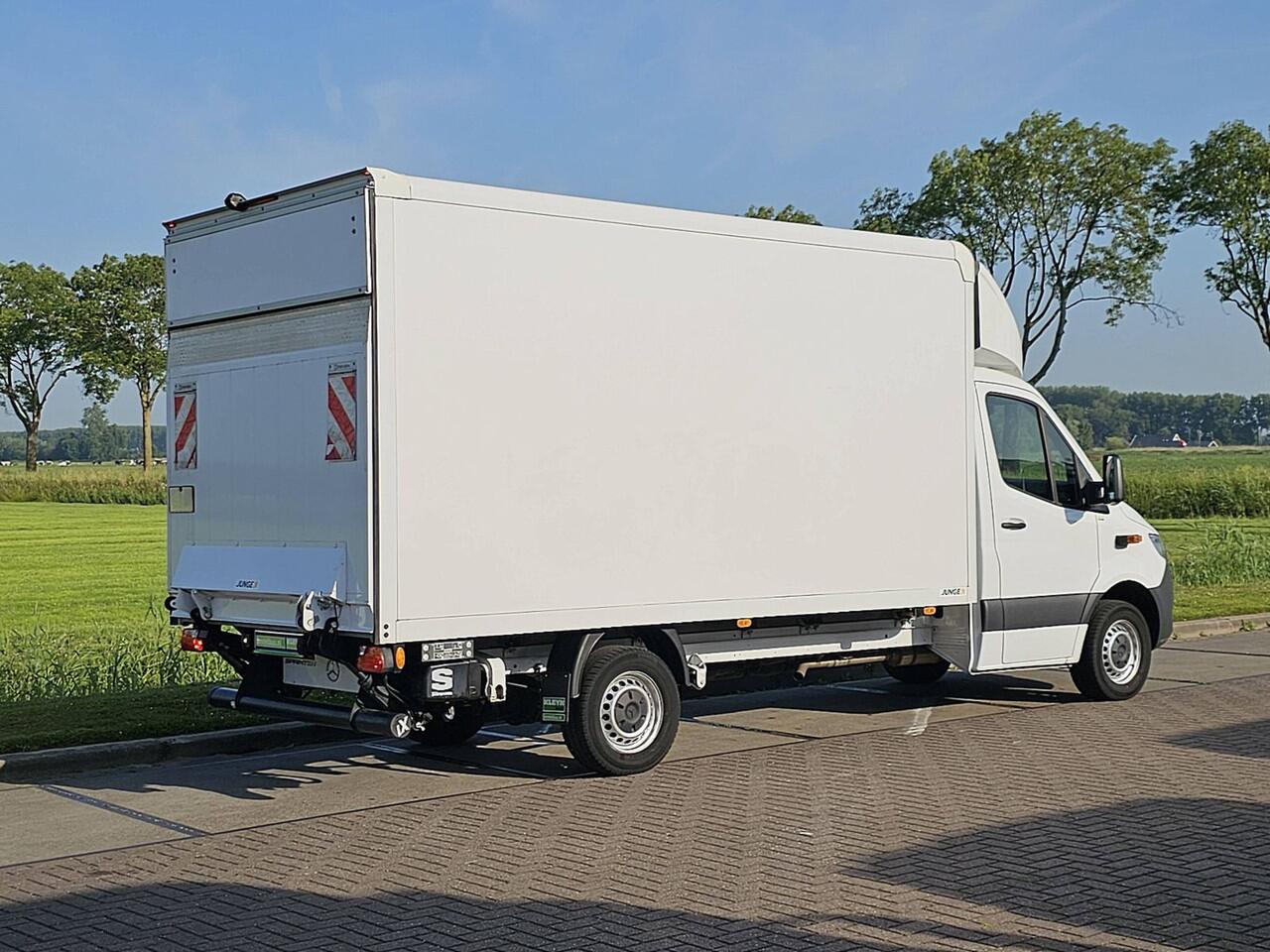 Mercedes-Benz SPRINTER 317 L3 RWD Bakwagen Laadklep Airco Mbux 170Pk Euro6!