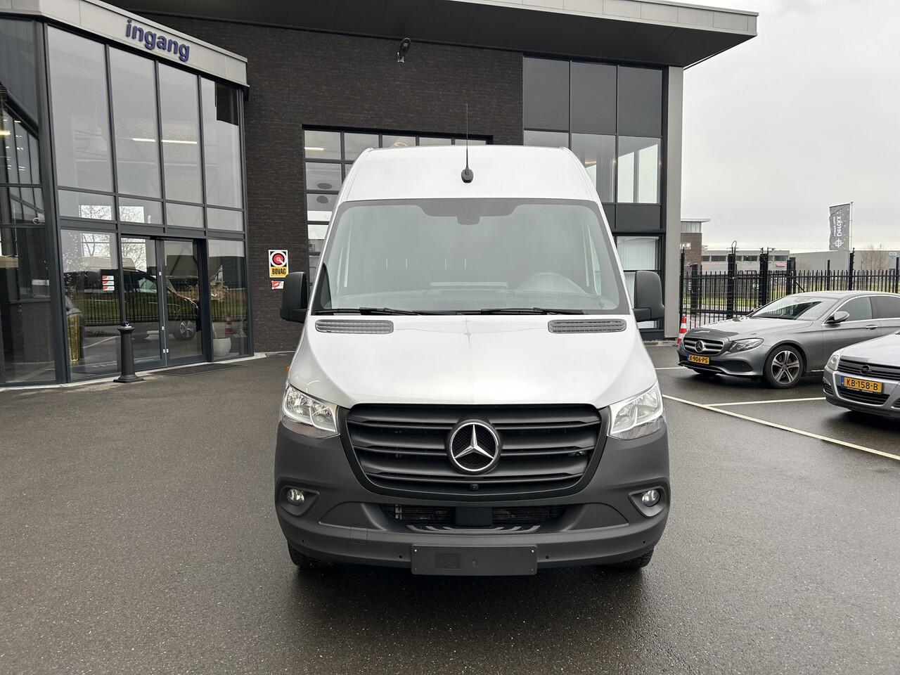 Mercedes-Benz SPRINTER 317 CDI L2 H2 MBUX / 360 Camera / Navigatie / Cruise control / Airco / 270 Graden achterdeuren