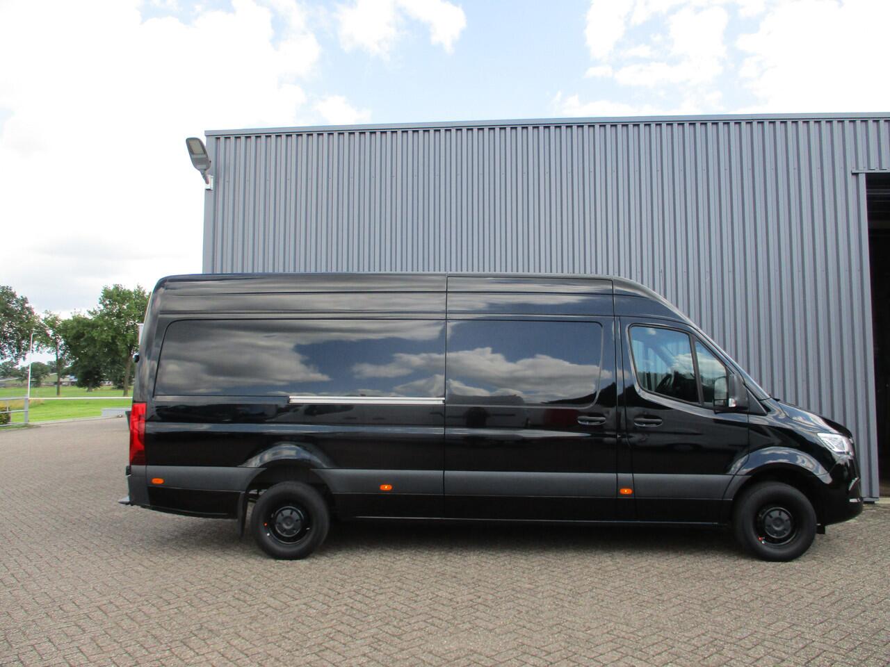Mercedes-Benz SPRINTER 319 CDI 190 PK L3H2 Automaat Led Trekhaak