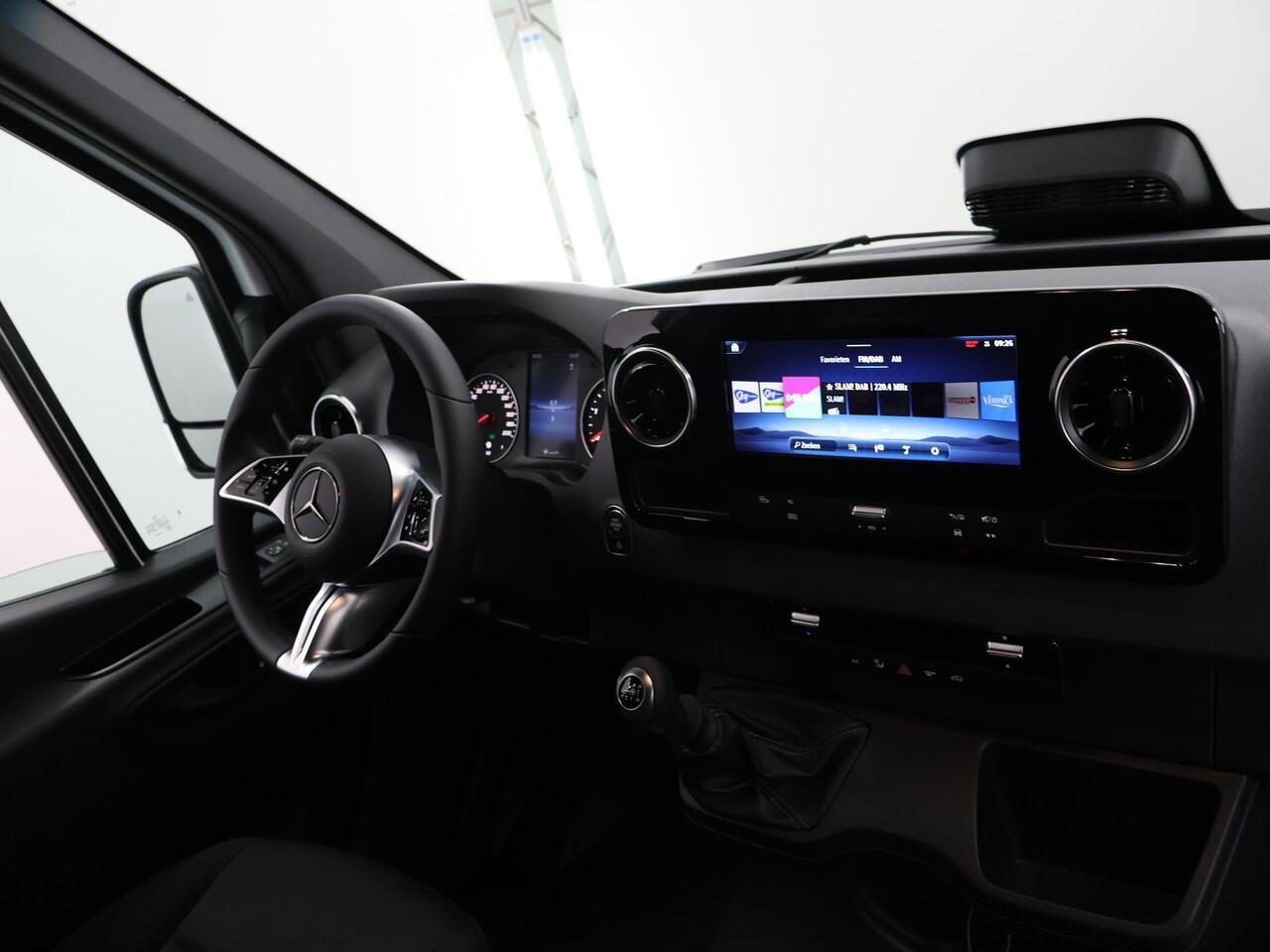 Mercedes-Benz SPRINTER 315 CDI | L2 H1 | RWD | PRO | Parkeercamera | Airco | Dodehoekassistent | Zijwindassistent | Cruise Control | Chauffeursstoel |