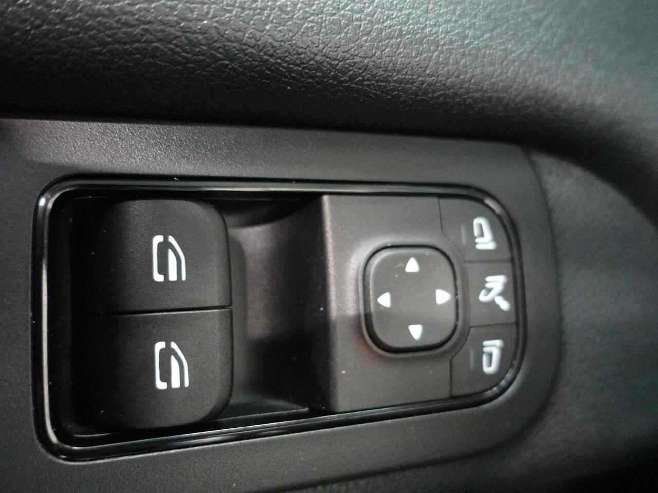 Mercedes-Benz SPRINTER 2.2 CDI L2H2 Automaat Airco Navi Camera Cruise Electra pakket