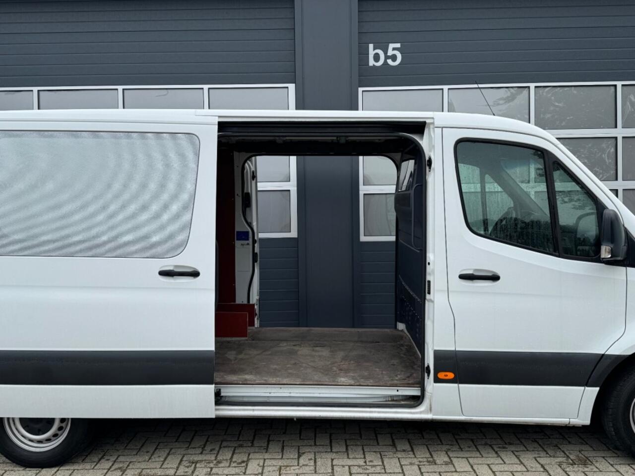 Mercedes-Benz SPRINTER 314 CDI L2H1 Automaat / Dubbele schuifdeur / Navi / Trekhaak /