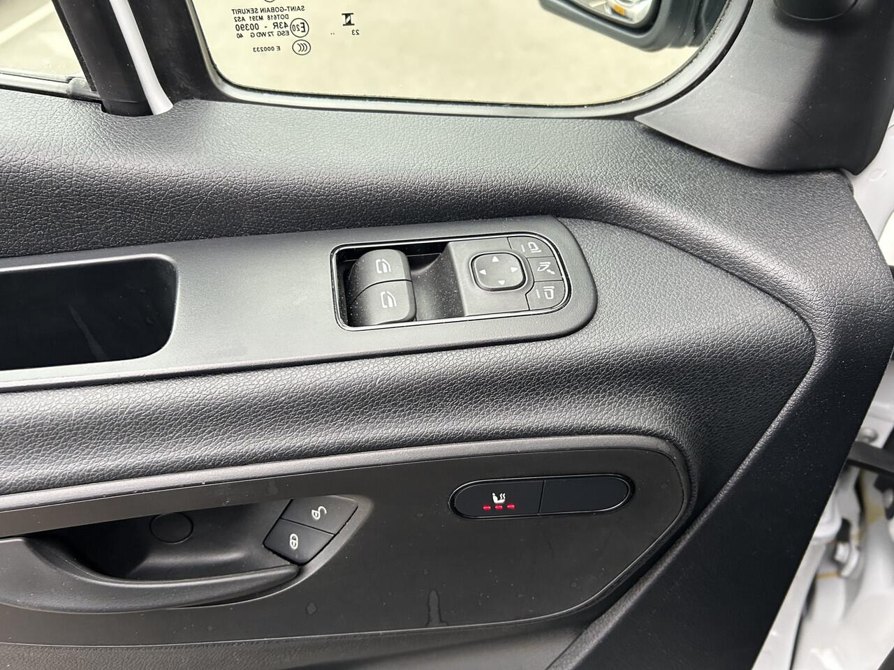 Mercedes-Benz SPRINTER 317 CDI L2 H2 MBUX / 360 Camera / Parkeersensoren / Navigatie / Cruise control / Airco / 270 Graden achterdeuren