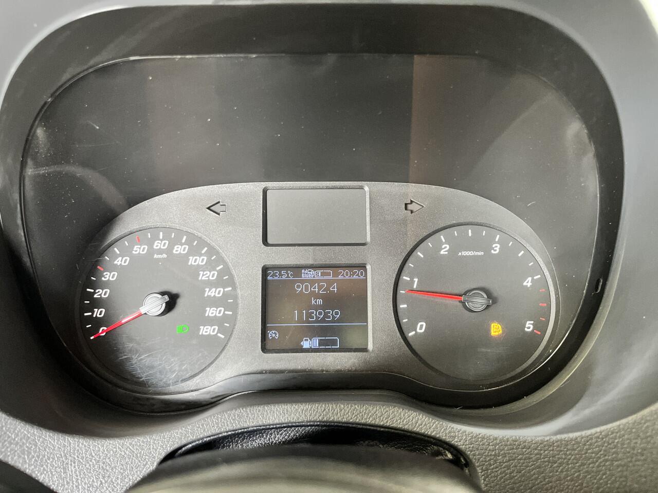 Mercedes-Benz SPRINTER 514 2.2 CDI Kipper Airco Trekhaak 3500kg trekgewicht Telefoonverbinding 3-Persoons Gereedschapskist Kieper Open laadbak Bpm vrij voor particulier gebruik!!