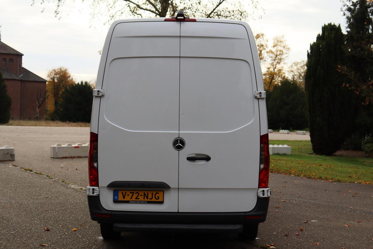 Mercedes-Benz SPRINTER 315 1.9 CDI L4H2 RWD 2023 | Navigatie | Stoelverwarming | 360 Camera + PDC | Stuurwiel Bediening | Carplay | Elektrische Ramen | Boekjes | 2 Sleutels