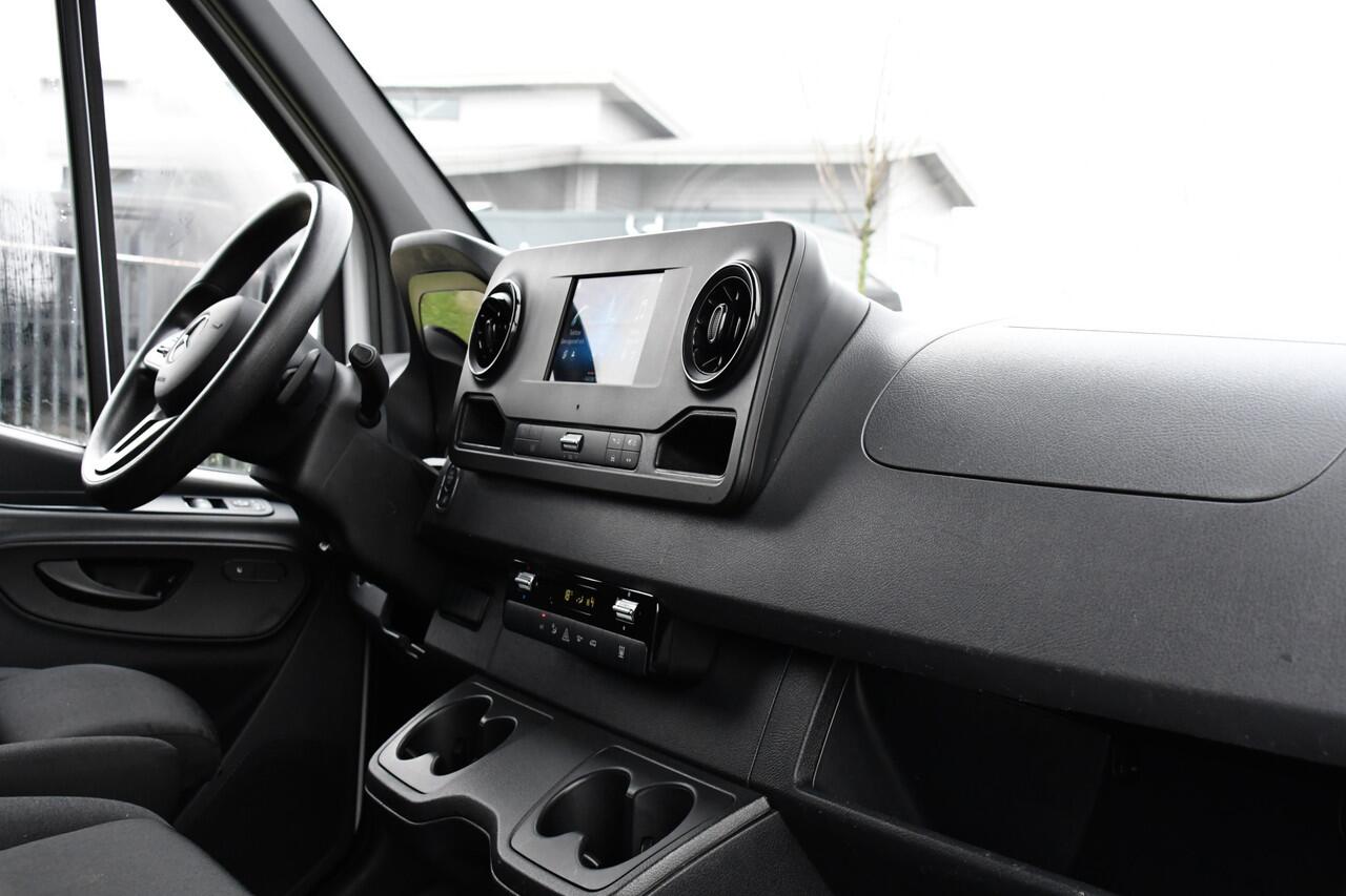 Mercedes-Benz SPRINTER 317 1.9 CDI L2H2 RWD PB Edition Camera, Cruise, Carplay, 170PK, Automaat, LED, Multimedia, Stoelverwarming, UNIEK!
