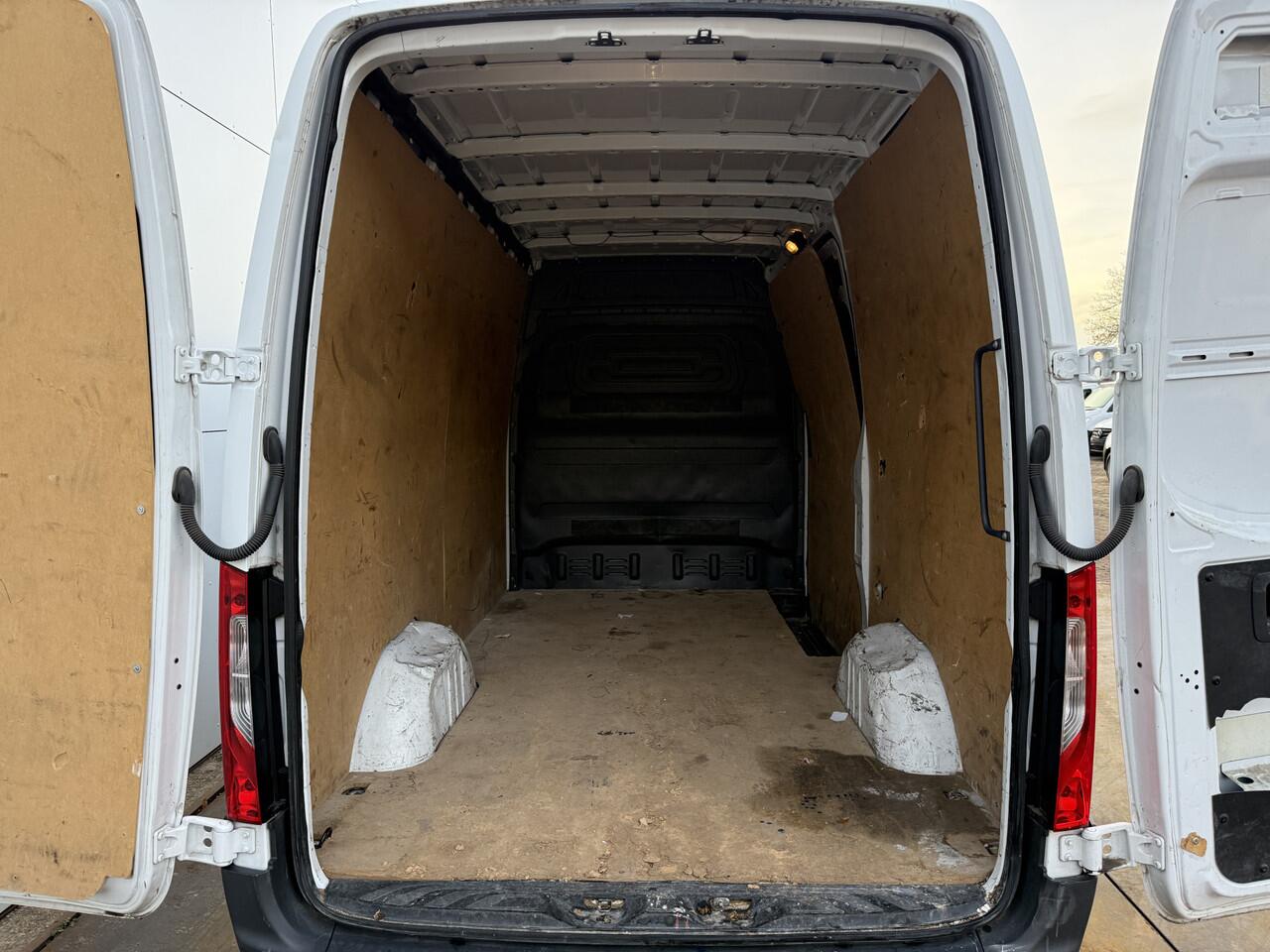 Mercedes-Benz SPRINTER 314 2.2 CDI Automaat L2H2 Climate Control Cruise Control Camera Carplay ESP