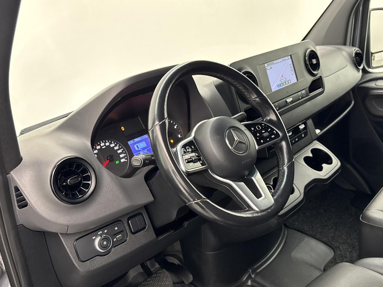 Mercedes-Benz SPRINTER 519 3.0 CDI L3H2 V6 Led koplampen 360 camera systeem Trekhaak Navigatie Dubbel lucht