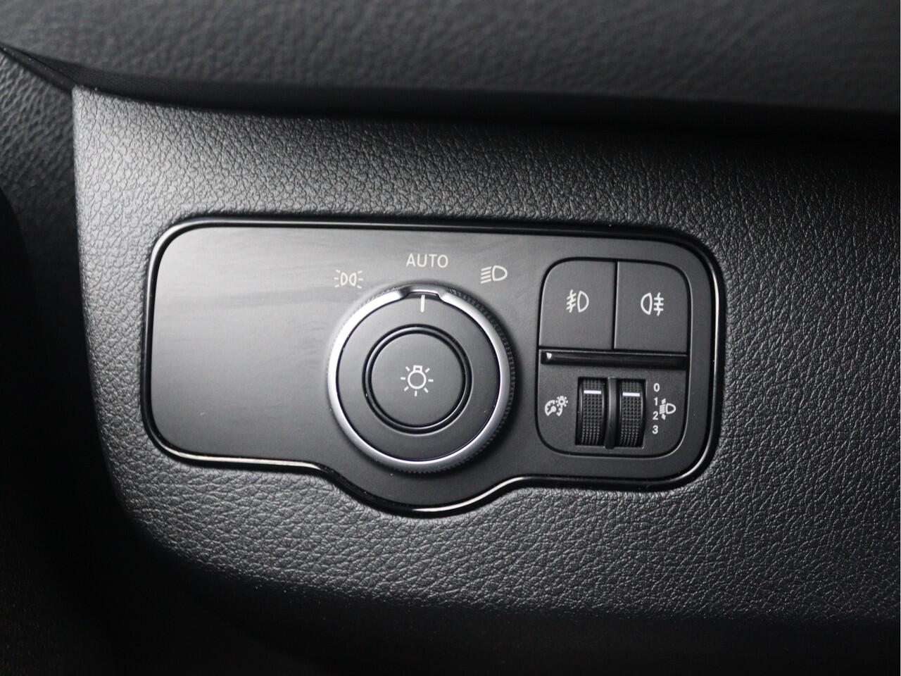 Mercedes-Benz SPRINTER 317 CDI L2H2 Pro | AIRCO/CAMERA/CRUISE/3.500KG AHW | Certified