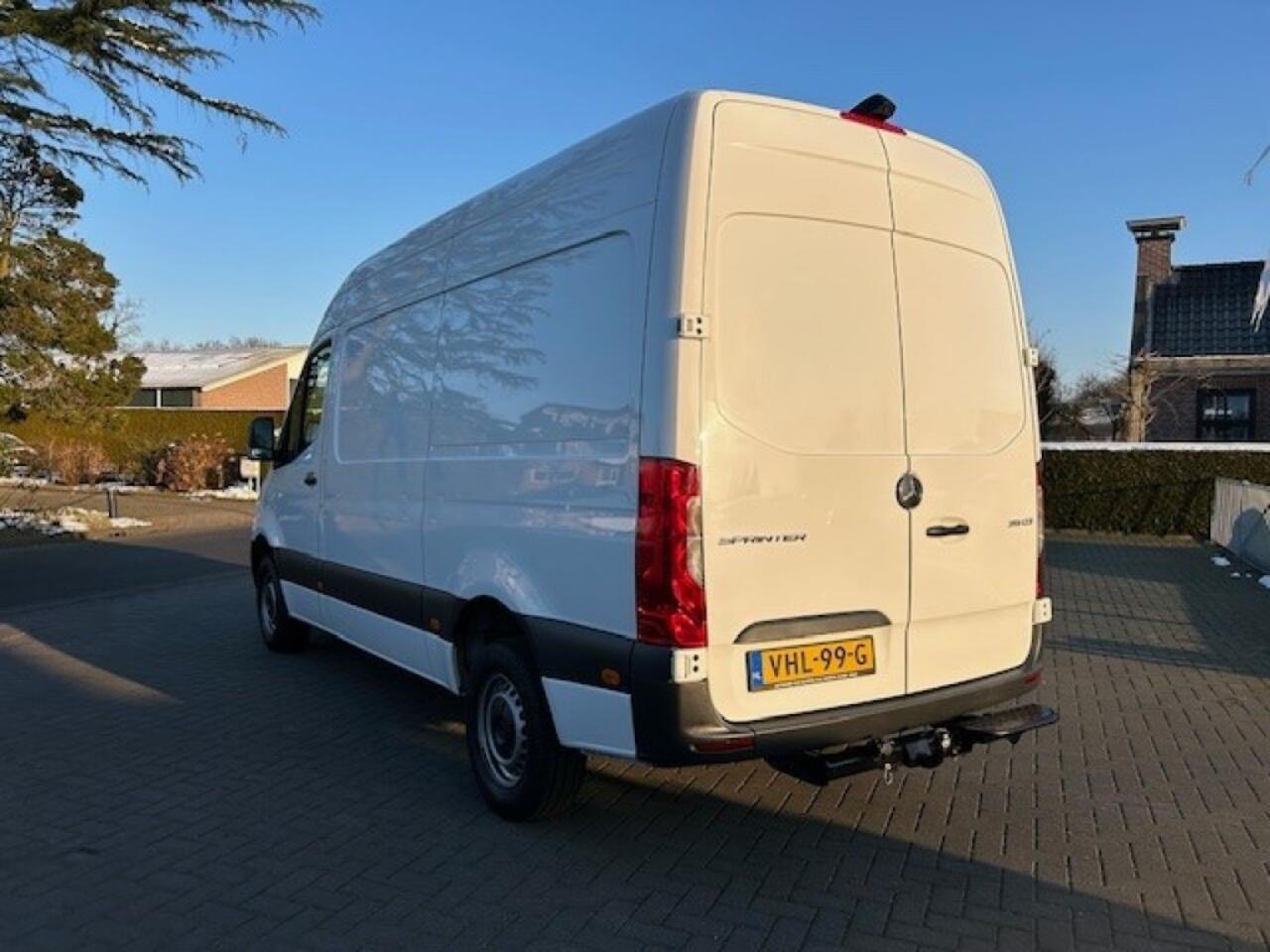 Mercedes-Benz SPRINTER 315 1.9 CDI L2H2 10 KEER OP VOORRAAD