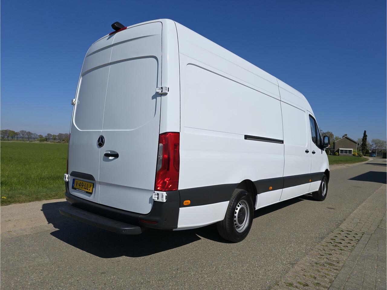 Mercedes-Benz SPRINTER 315 1.9 CDI L3 H2 RWD - 150 Pk - Euro 6 - MBUX - ParkeerCamera