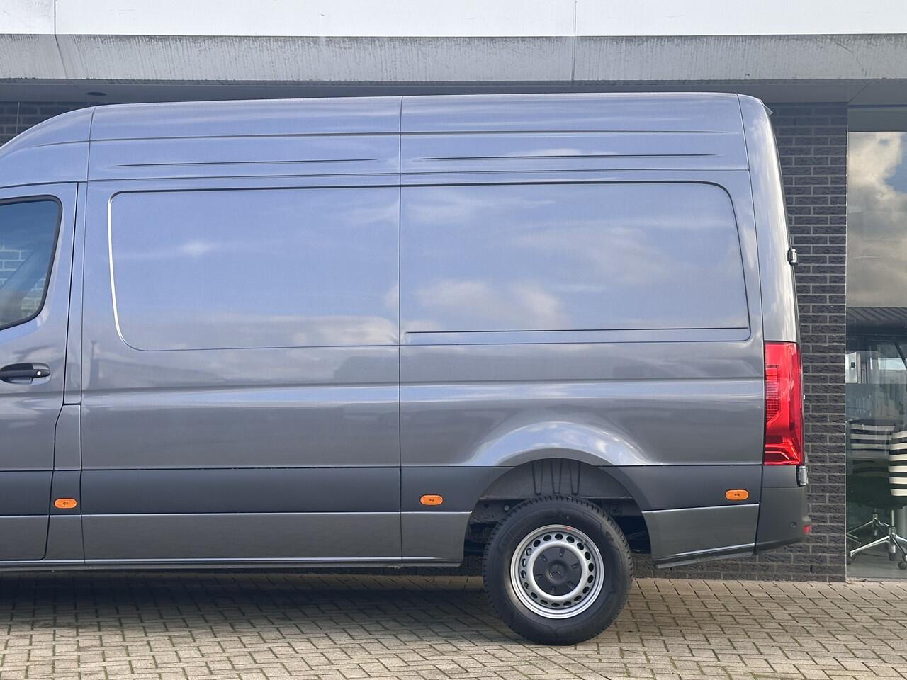 Mercedes-Benz SPRINTER 315 1.9 CDI L2 Pro HD | Camera | Adaptive Cruise | Apple CarPlay/Android Auto | Vierseizoenbanden